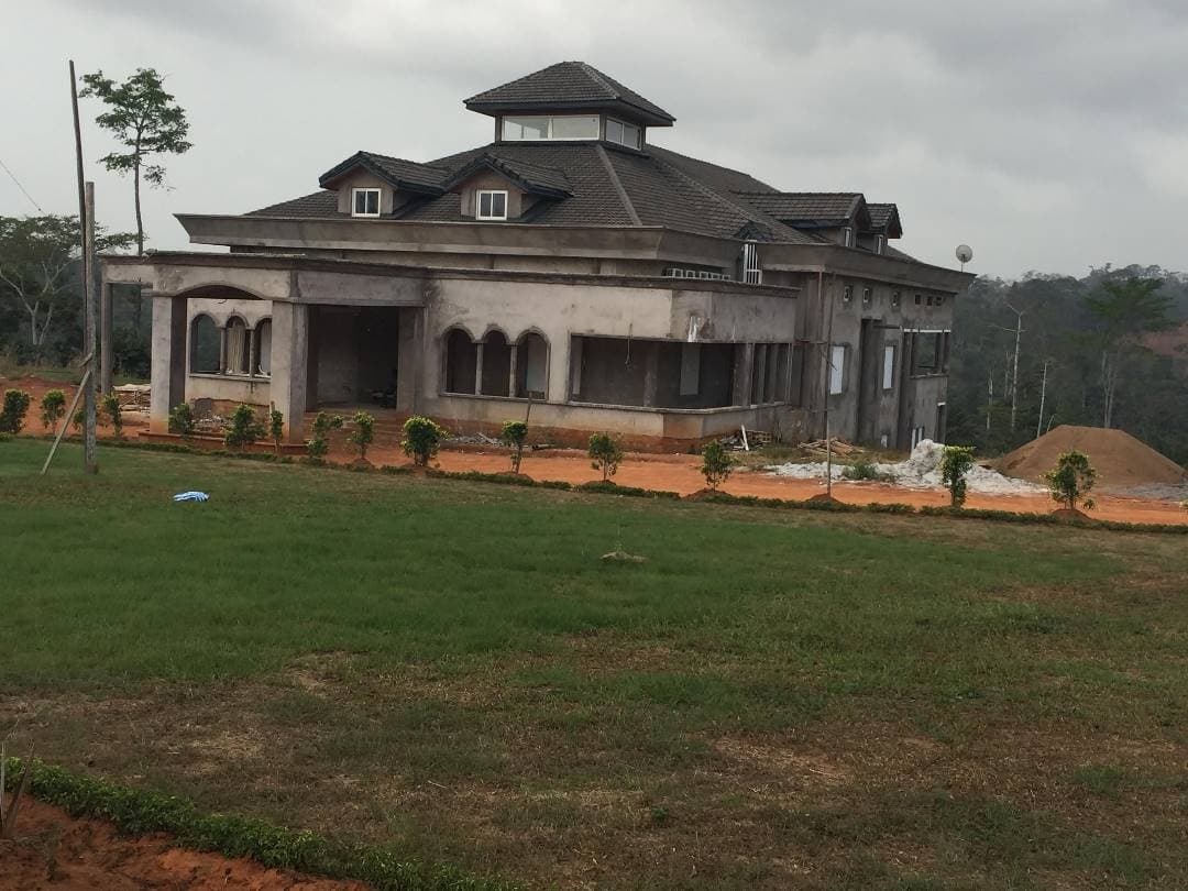 Salle des Fêtes d'Ebolowa - Vue 3